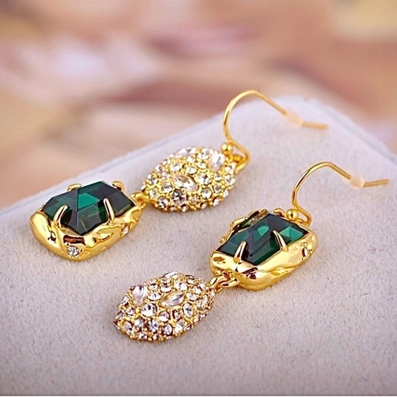 ALEXIS BITTAR Double Drop Mismatched Green Crystal Dangle Earrings - Picture 12 of 12